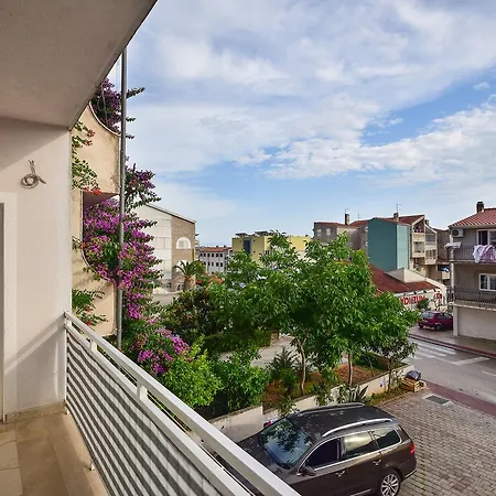Beljo * Makarska