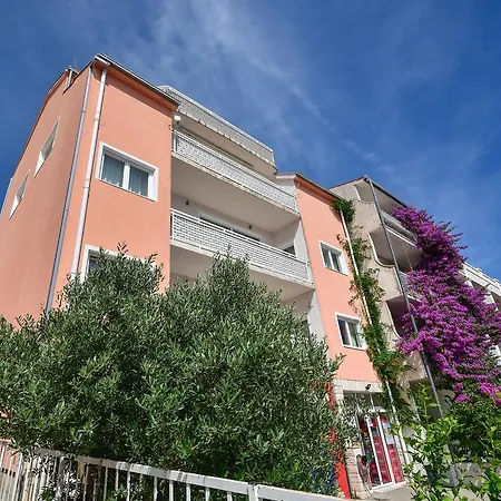 Beljo * Makarska