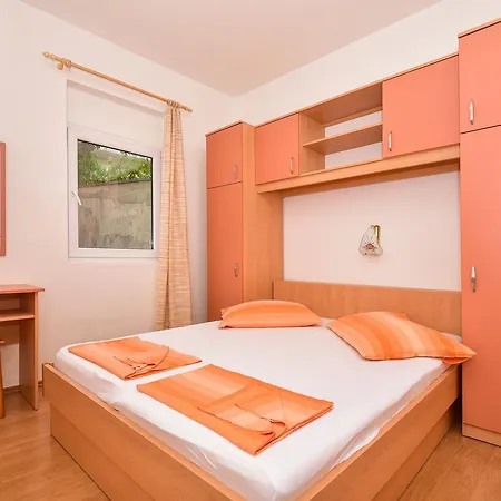 Beljo Makarska