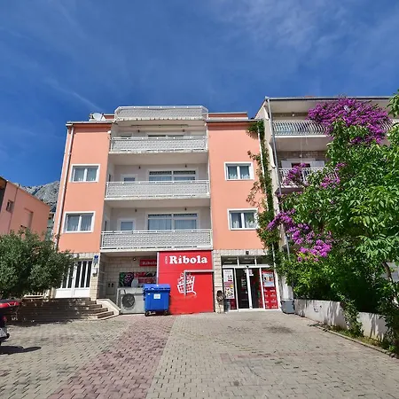 Beljo Апартаменты Макарска