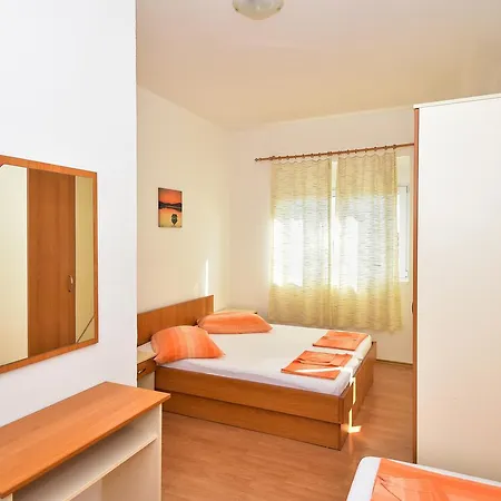 Beljo Apartamento Makarska